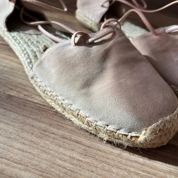 Eileen Fisher Leather Lace-Up Espadrille
Sandal Toffee Cream Size 10 - Picture 10 of 11